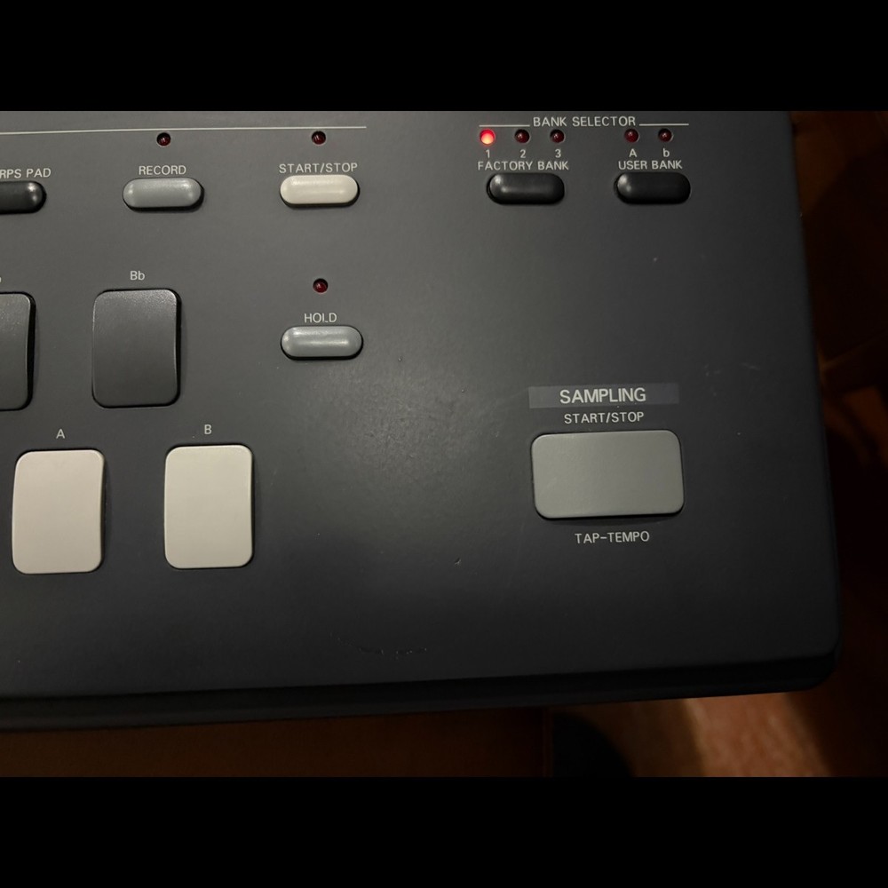 Roland JS-30 Sampling Workstation 8 Bit Sampler