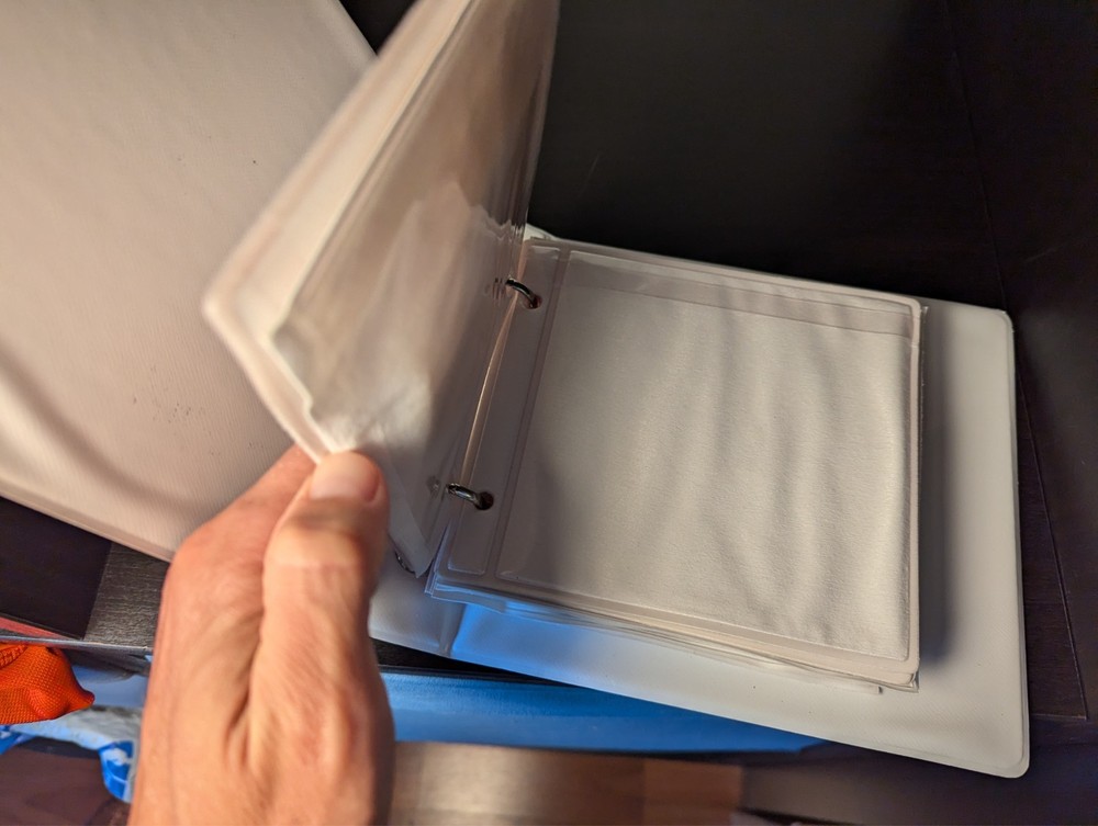 Vintage 1998 ~ Gateway CD STORAGE BINDER