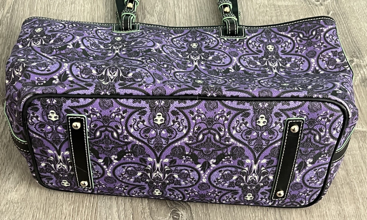 Disney Parks Haunted Mansion Madame Leota Dooney And & Bourke Purple Tote Purse