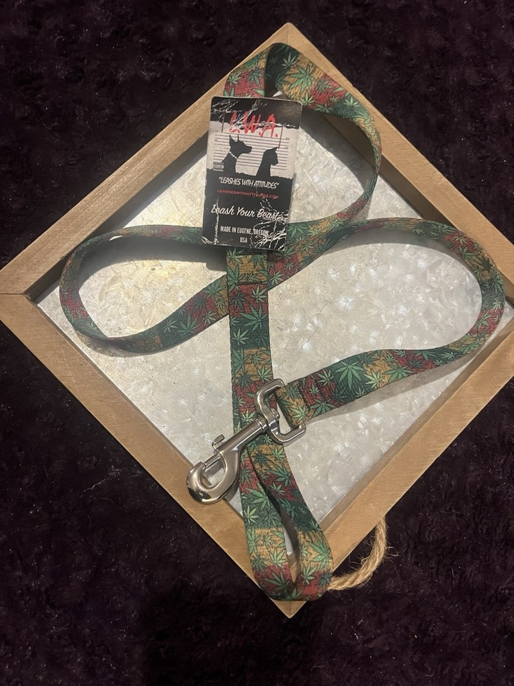 L.W.A leashes with attitude 420  Dog Leash Large