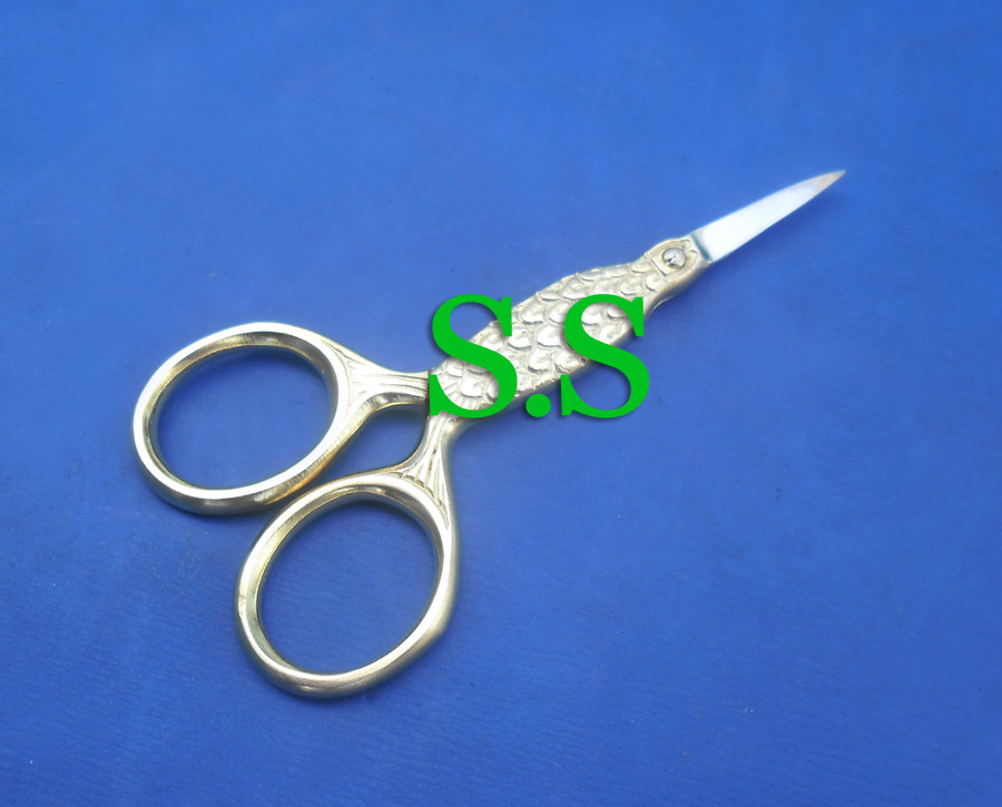 3 Gold Fish Size 3.5" Embroidery Scissors