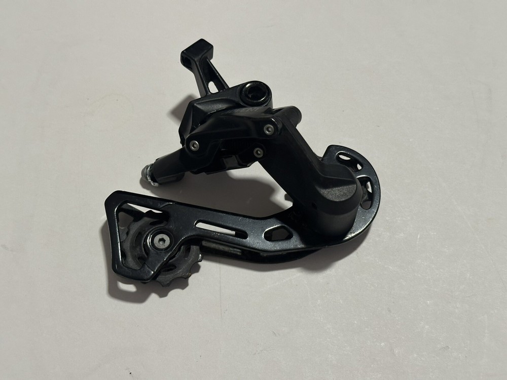 microSHIFT ADVENT Rear Derailleur - 9 Speed Medium Cage Black