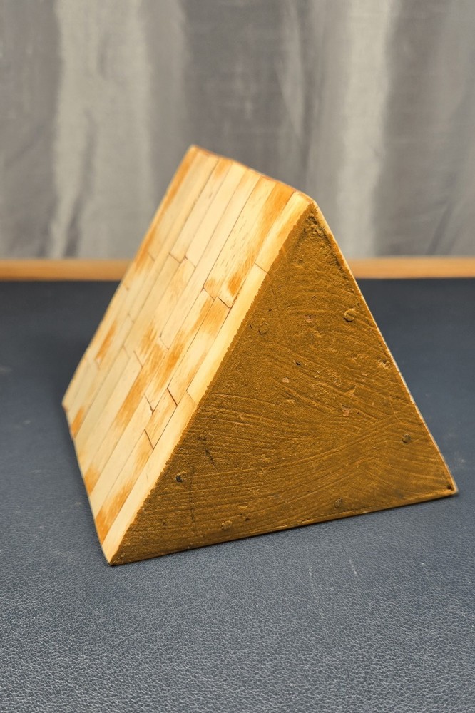 Triangular Jewelry Small Container. Decorative, Bone Inlay CraftsmanshipPyramid