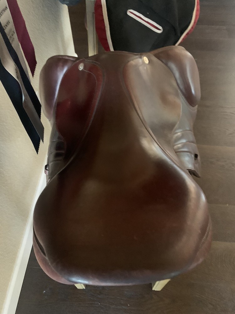 2018 CWD Saddle 17.5 - 3L flaps SE01