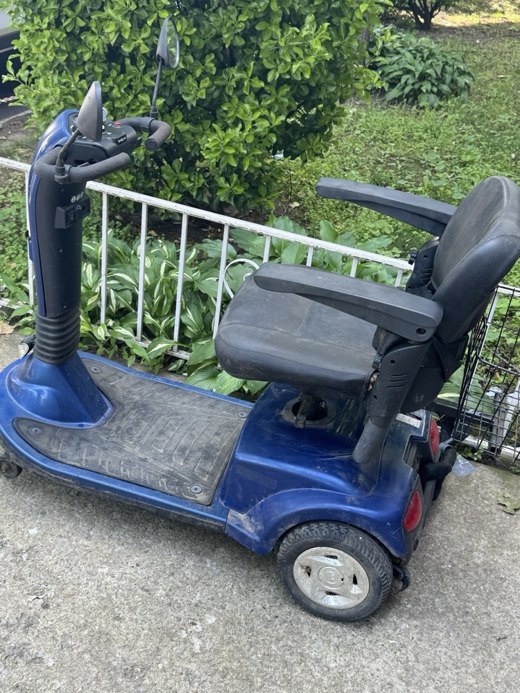 Electric Wheelchair