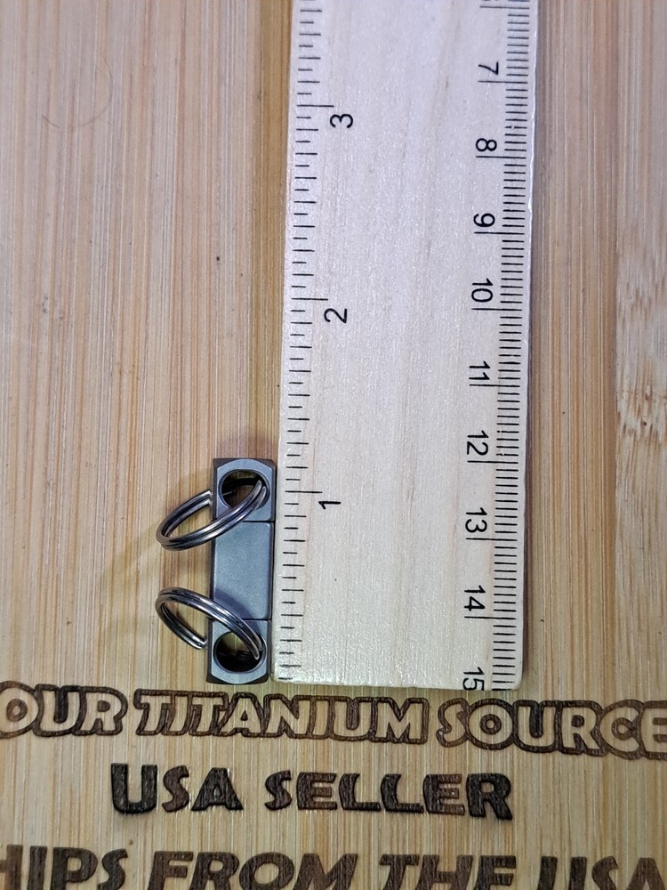Titanium Swivel With Upgraded Titanium Keyrings