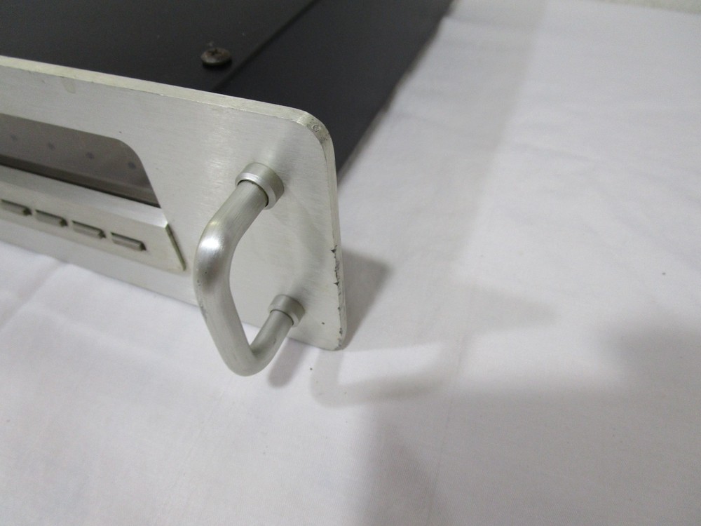 Phase Linear Model 5100 Series Two Digital Synthesized Stereo Tuner ------ Cool!