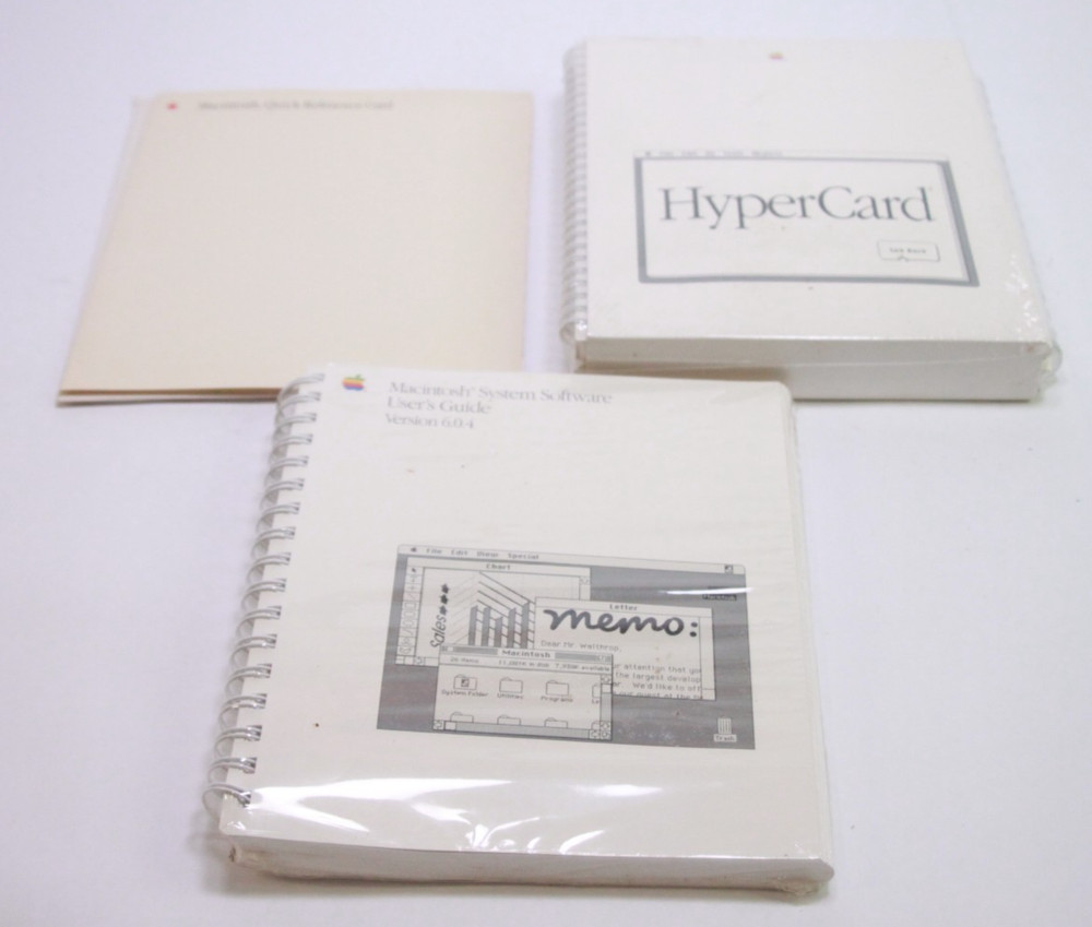 Apple Macintosh System Software Version 6.0.4 HyperCard. Program disks Use Guide