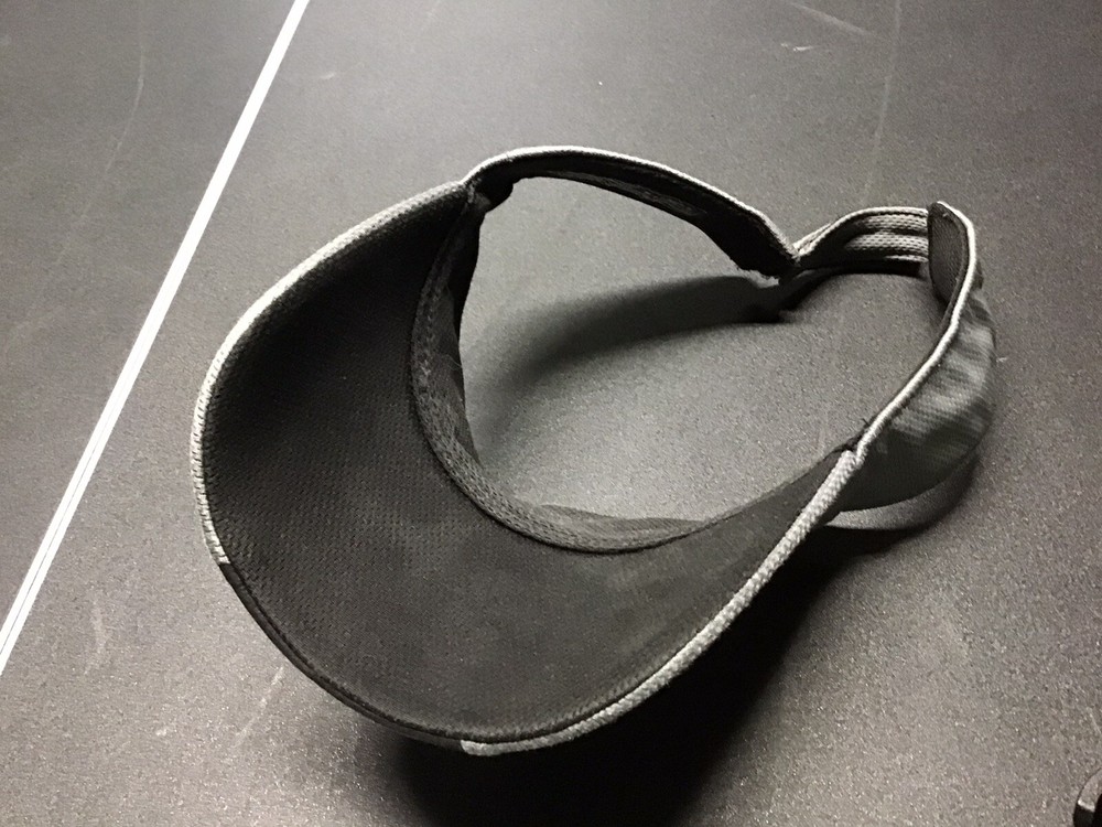 TaylorMade Golf Visor One Size Fits All Black/Gray