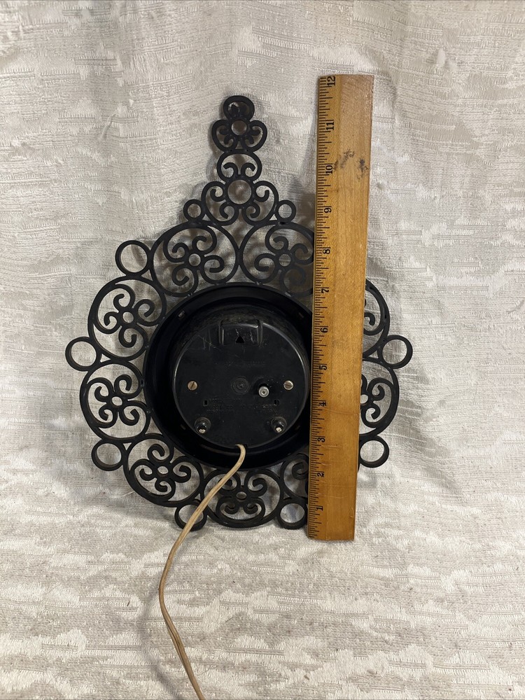 Vintage General Electric Model 2151 GE Kitchen Wall Clock Scroll Frame Works