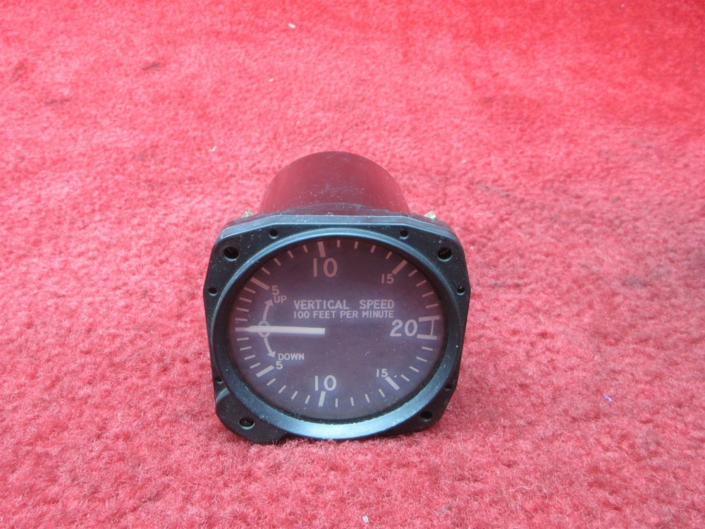 United Instruments Vertical Speed Indicator PN 7000