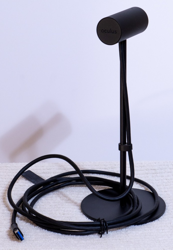 Oculus Rift - Virtual Reality Headset + Touch Controllers & 2x Sensors