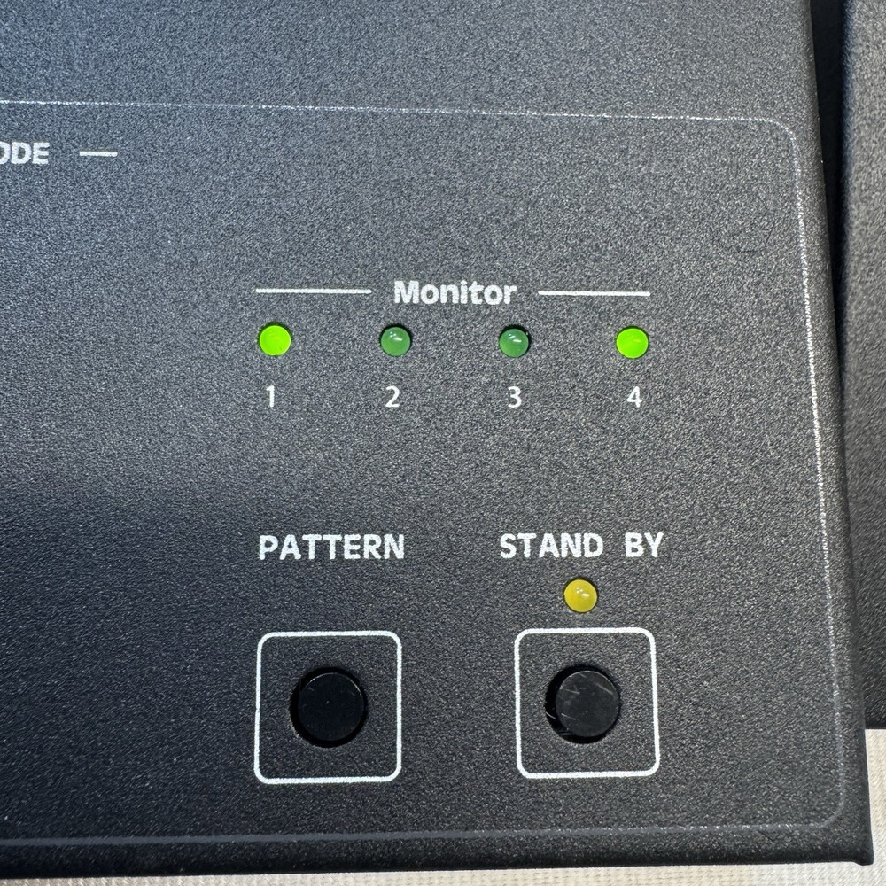 Elation Pro T16F Foot Control Chaser And Controller Pattern Stand-by Working