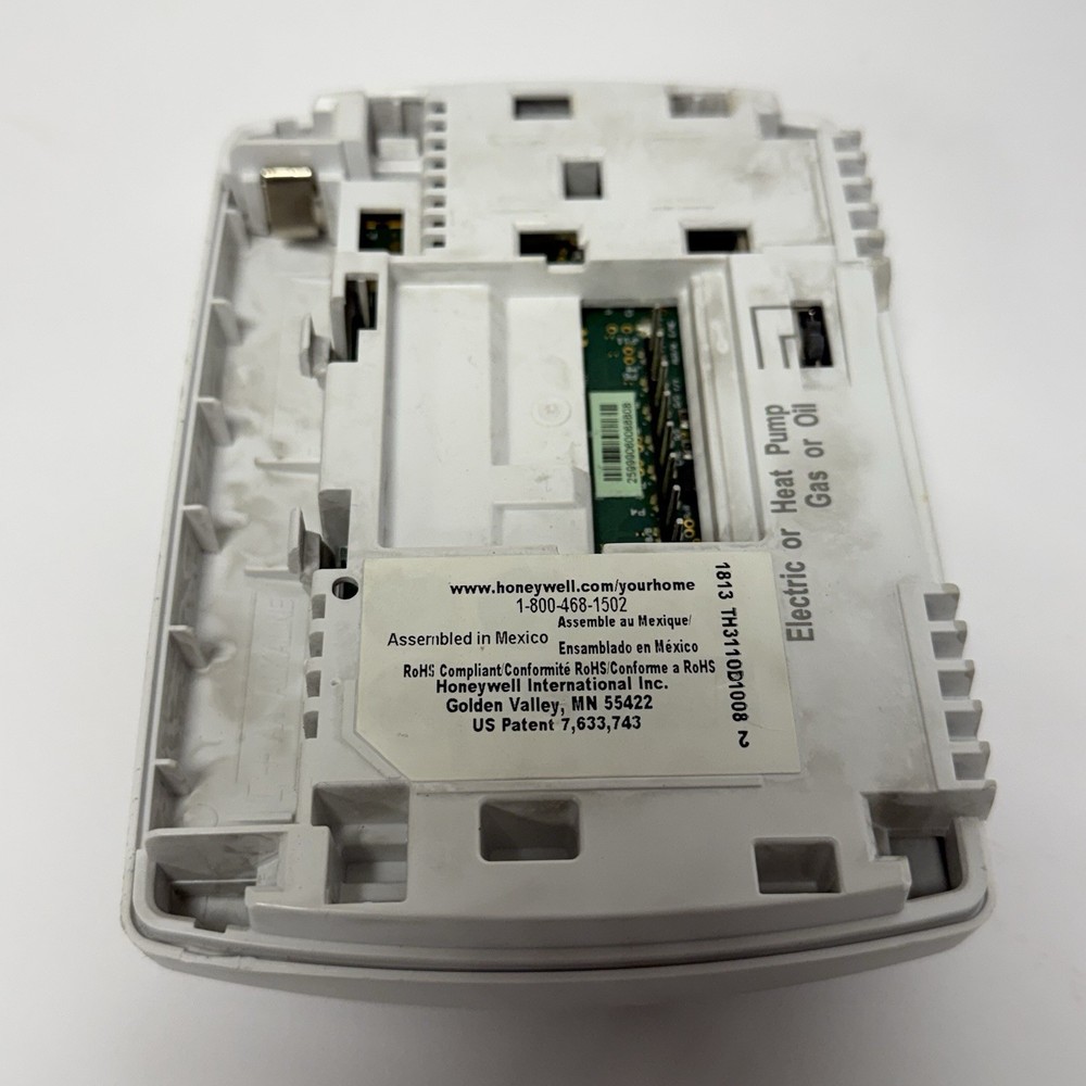 Honeywell PRO 3000 Thermostat TH3110D1008 Non Programmable Tested