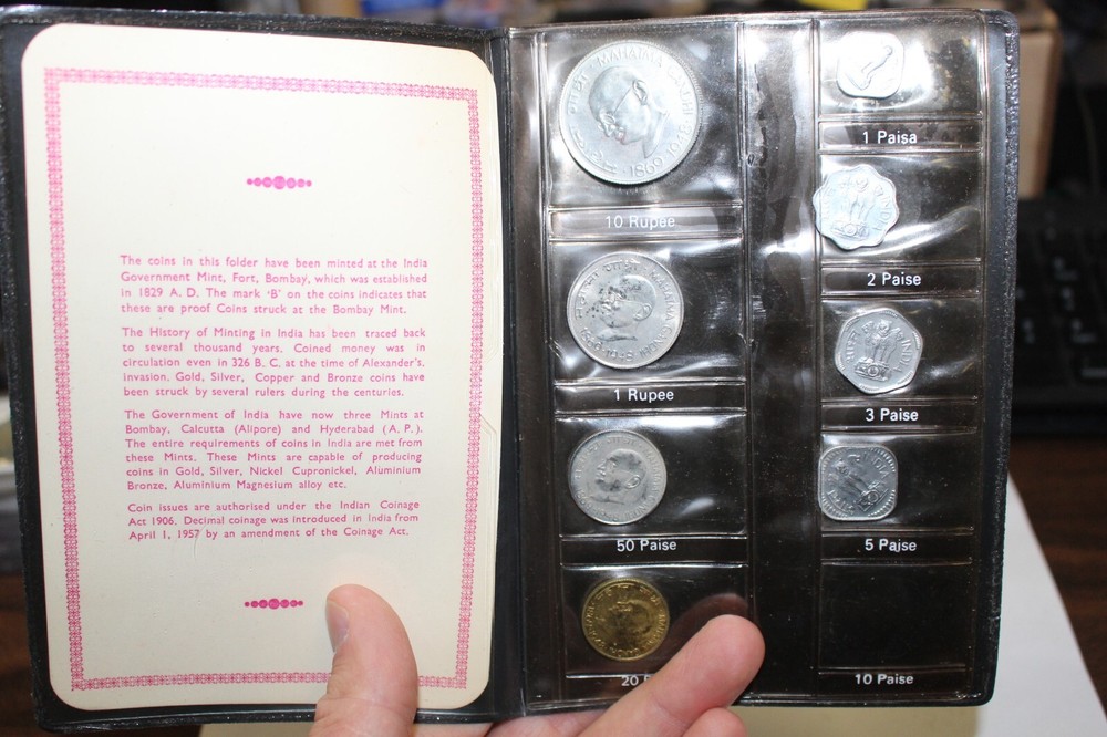 India Proof Set 1968 #4 Brown Case Missing a 10 Paise