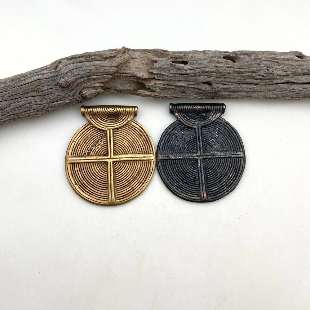 Large Round Solid Brass Pendant (2 Variations) (BP63)
