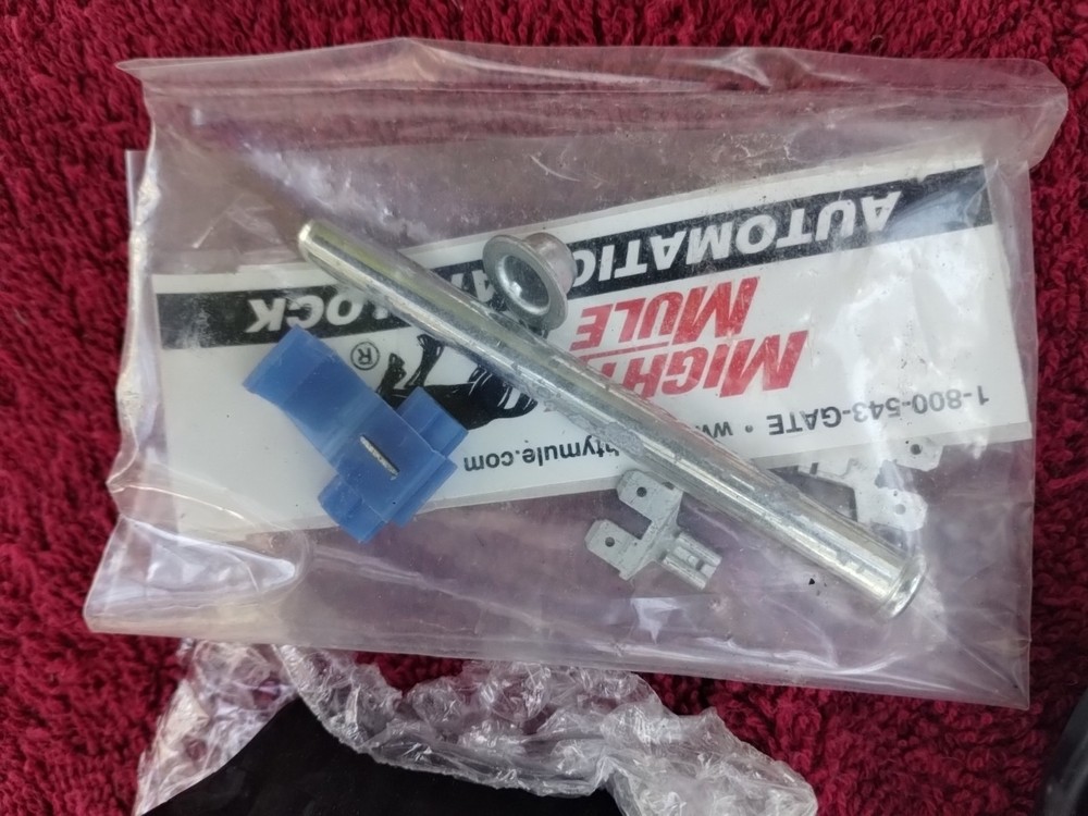 Mighty Mule Automatic Gate Lock for E-Z Gate And GTO/PRO NEW READ DESCRIPTION