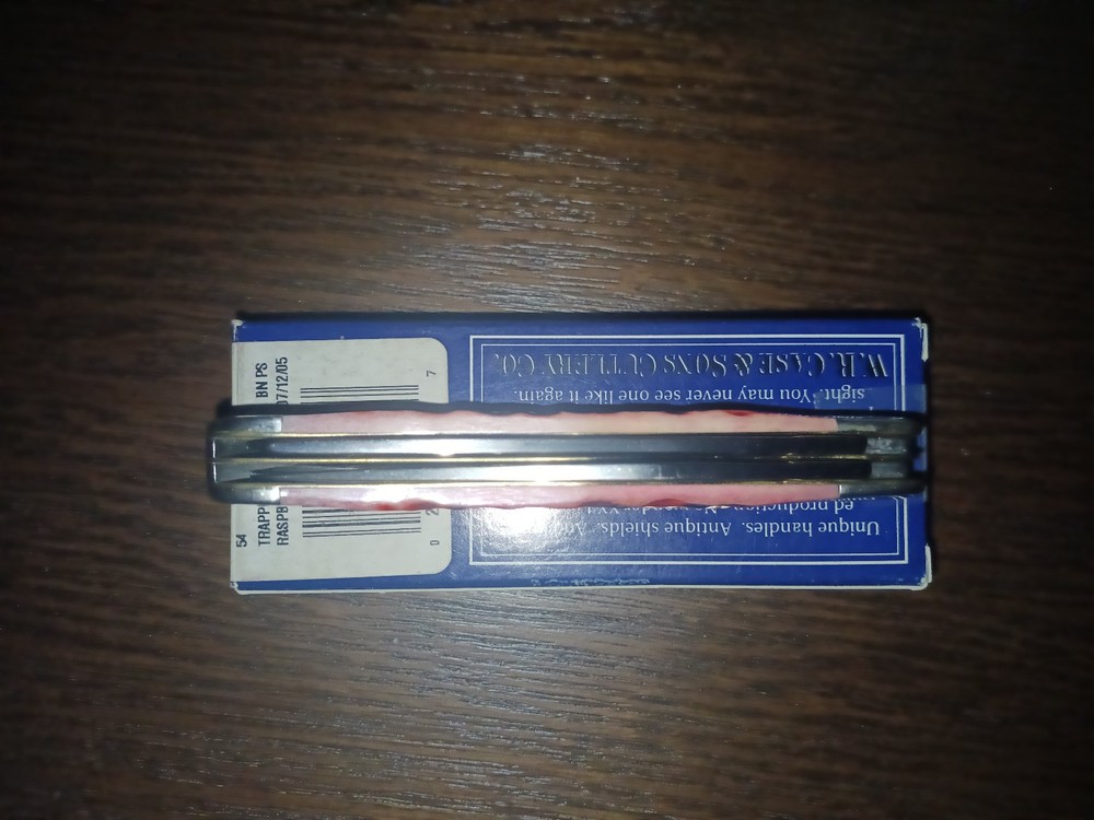 Case Raspberry Trapper knife