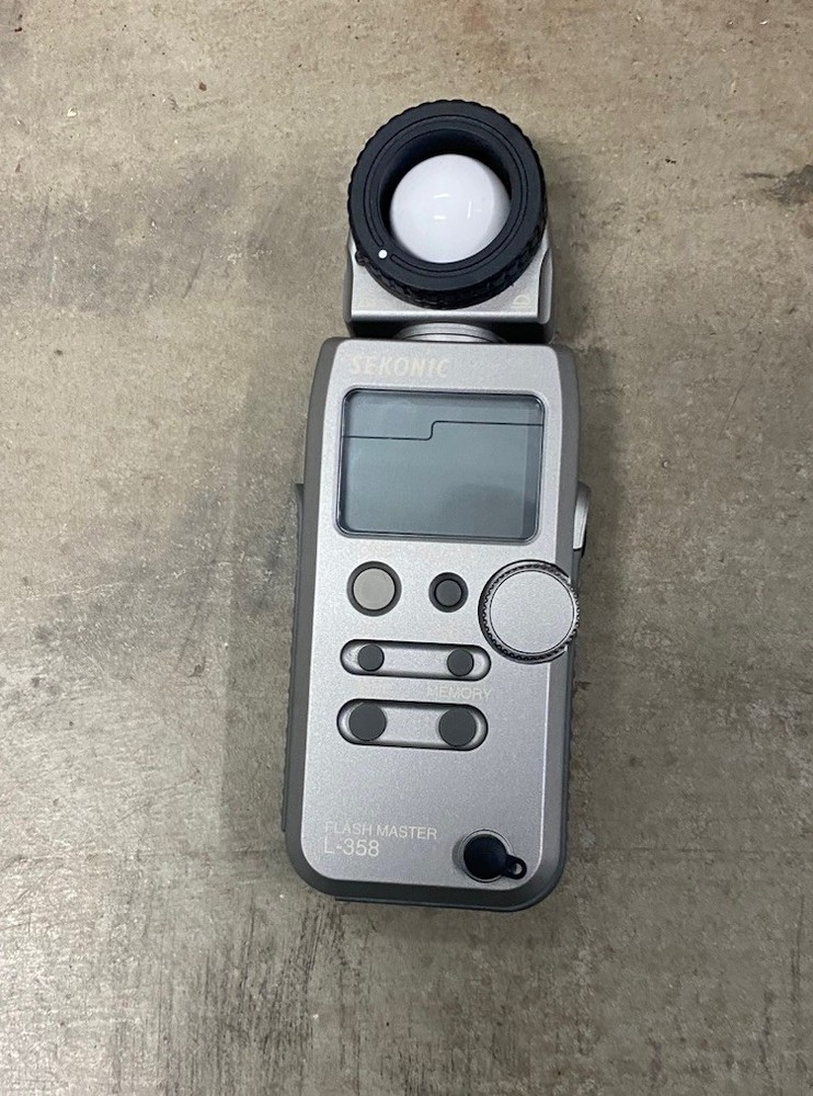 SEKONIC MODEL L-358 FLASH MASTER LIGHT METER