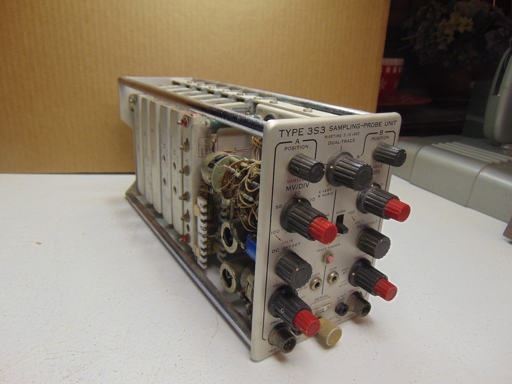 Tektronix 3S3 Sampling-Probe Unit Oscilloscope plug in module