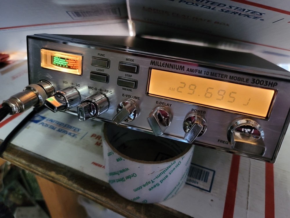 MILENIUM 3003 TEN METER RADIO AM FM W/ ECHO