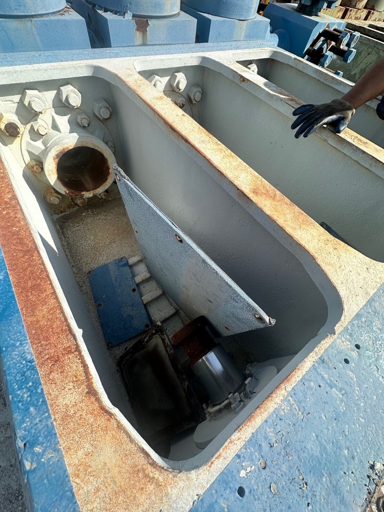 TRIPLEX 1300HP NATIONAL MUD PUMP