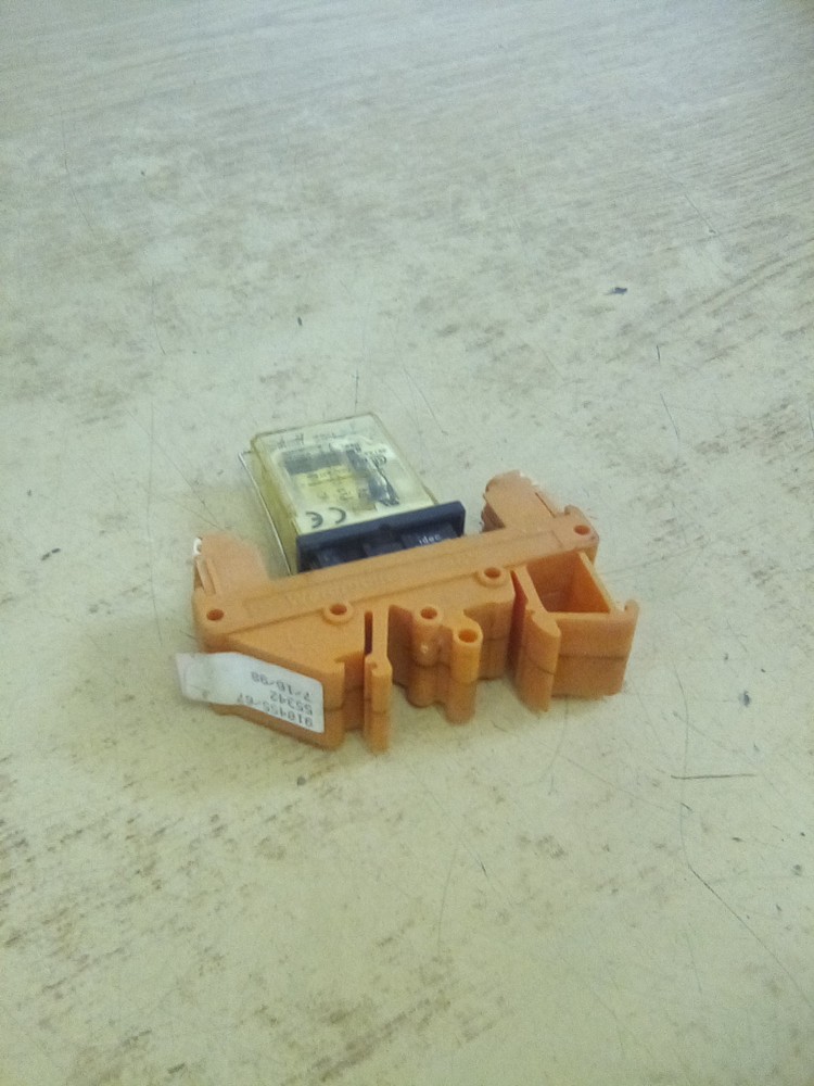 Weidmuller 910455/67 Relay Socket With Relay