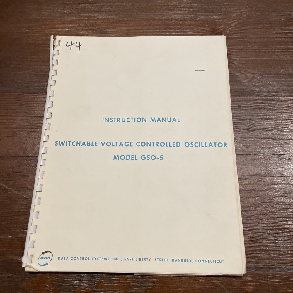 Data Control GSO-5 Switchable Voltage Controlled Oscillator Instruction Manual