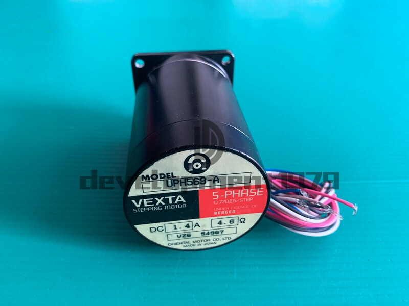 ONE VEXTA Oriental UPH569-A Stepper Motor New