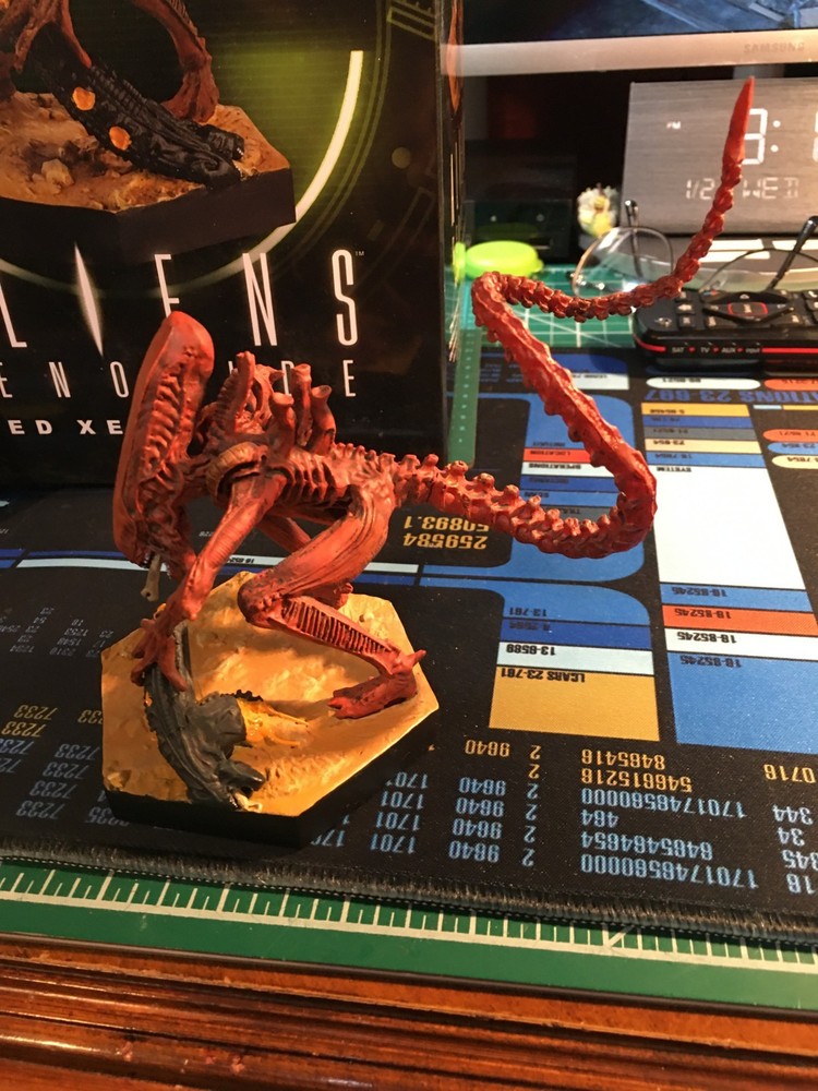 Eaglemoss Aliens #15, "Red Xenomorph" opened, displayed, box, leaflet