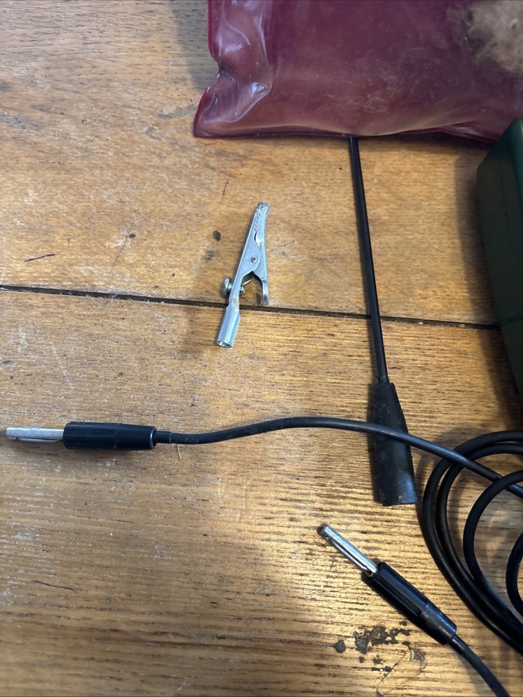 RS 424-002 Continuity Checker