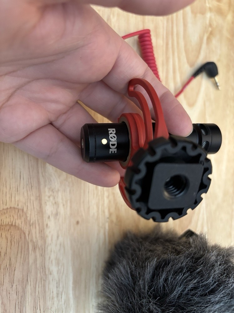 Rode VideoMicro Compact On Camera Microphone