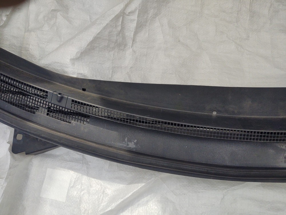 2009-2014 Nissan Maxima Windshield Cowl Vent Panel