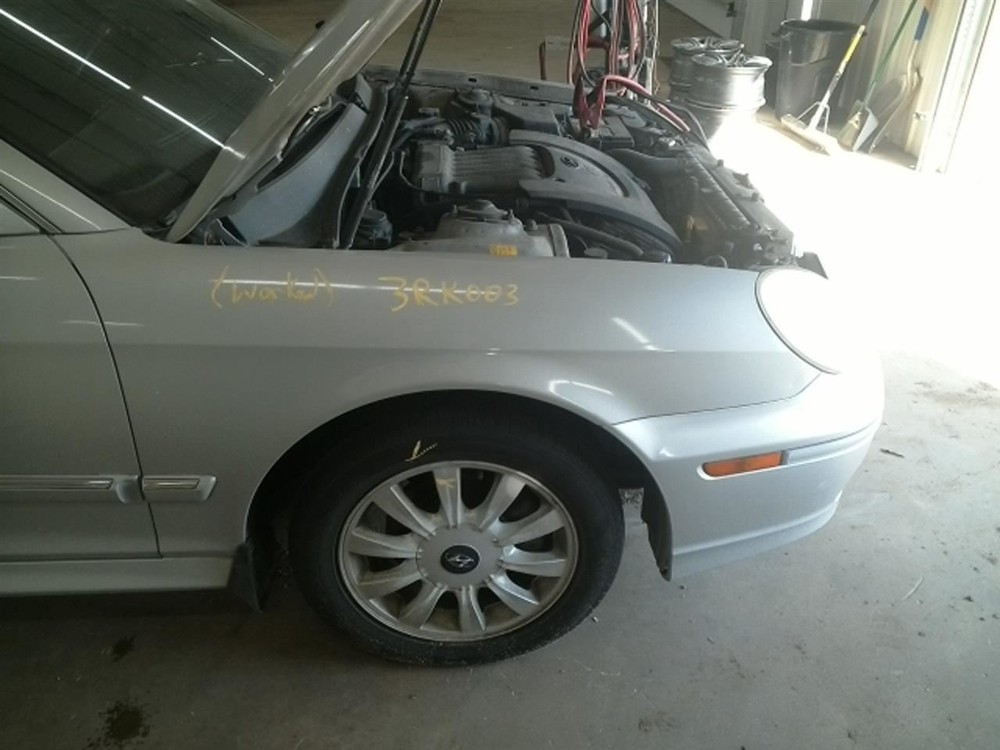 SONATA 2005 Keys/Latches/Locks 104941886