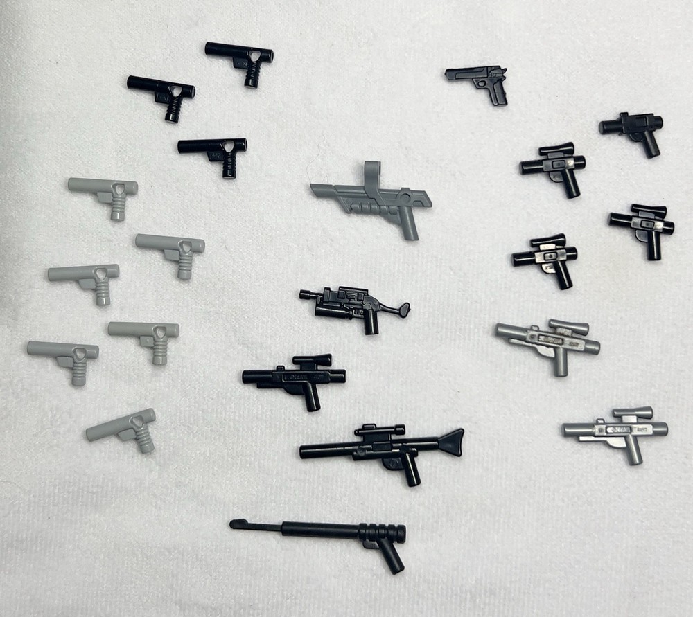 LEGO Minifigure Weapon Accessories Lot Mini Figure