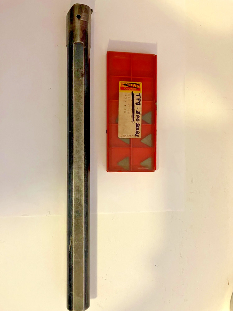 VR Wesson Boring Bar. With (6) new inserts. In good condition. Notes below!!