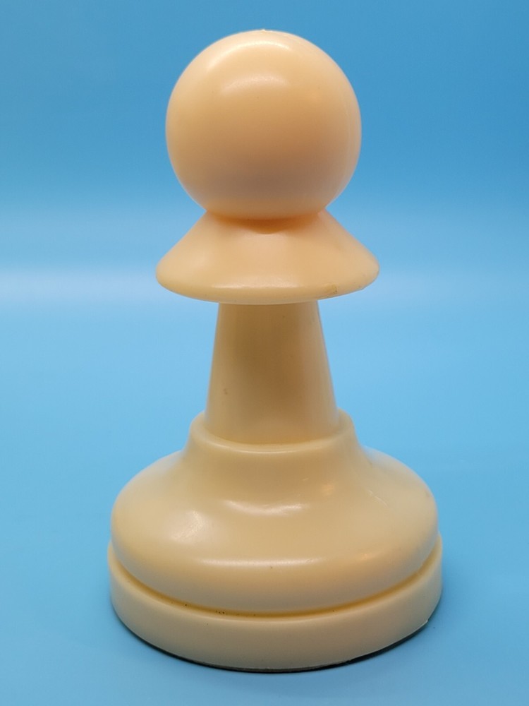 Giant Plastic Chess Pieces 4.25" -8.25"