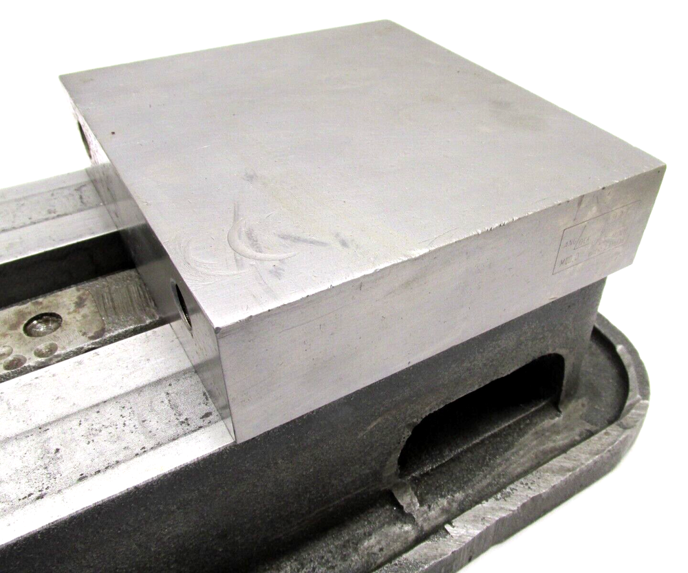 KURT ANGLOCK 6" MILLING MACHINE VISE - #D60