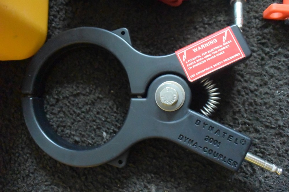 Dynatel Model 2273 5 Watt Transmitter Set with 1 Inductive Clamp