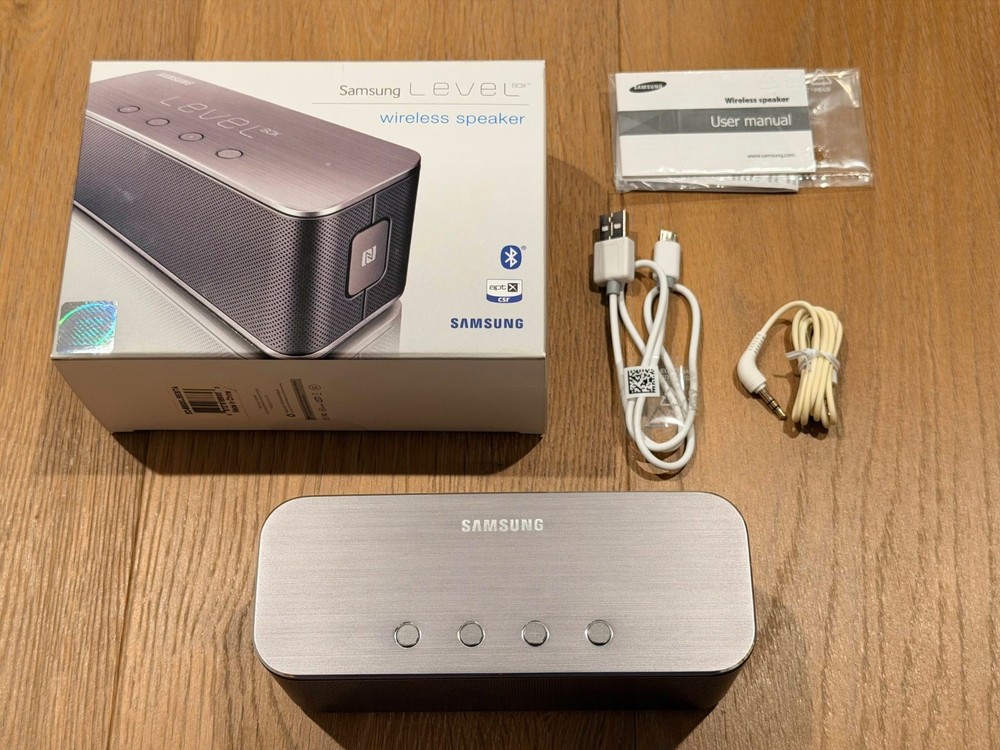 Samsung Level Box EO-SB330 Bluetooth Speaker Portable Wireless OEM Tested w/ Box
