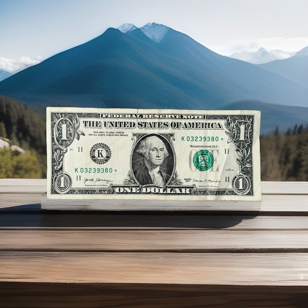ONE DOLLAR BILL STAR NOTE WITH LOW RUN NUMBER 2017 SERIES