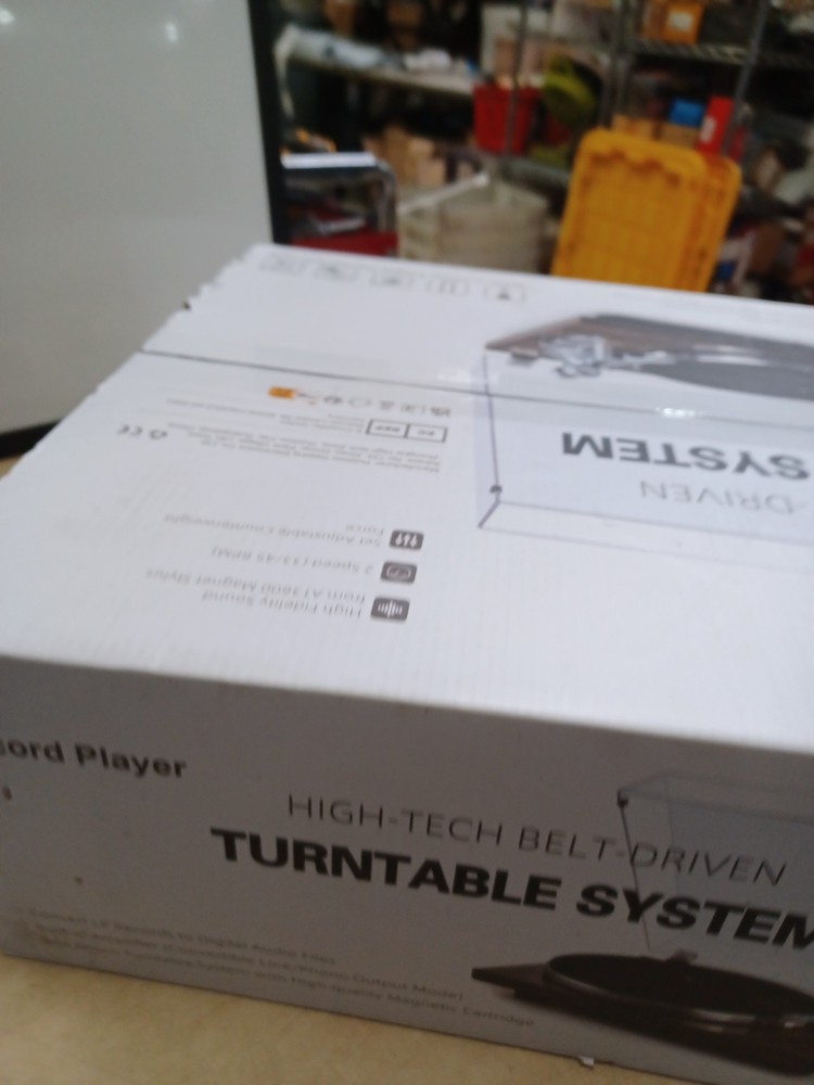 Turn-Table Record Player HQ-KZ006 High-Tech Belt-Driven System