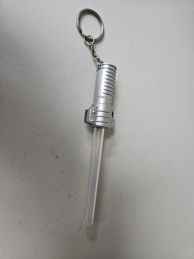 Lightsaber Style Keychain Silver SRM READ