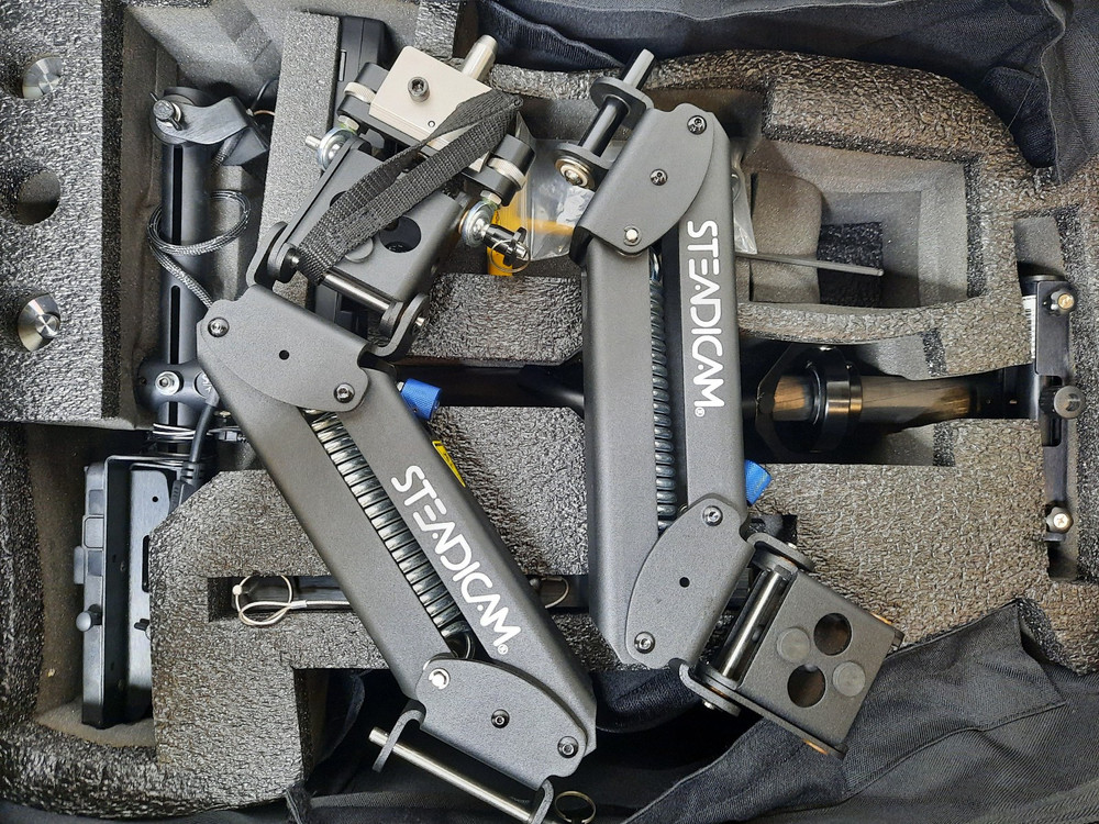Steadicam Pilot Camera Stabilizer With Backpack Case