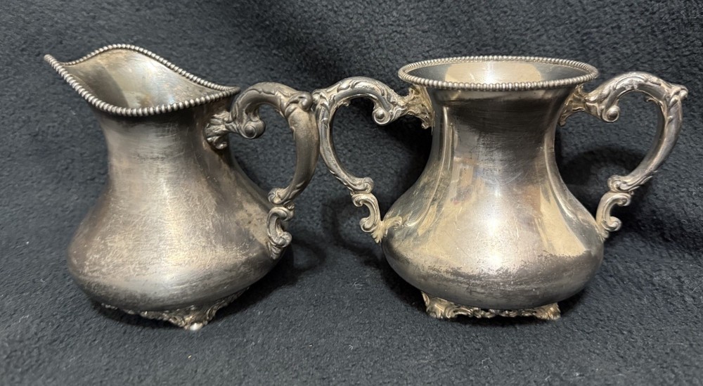 HOMAN CO. SILVERPLATE CREAMER & SUGAR BOWL SET Vintage