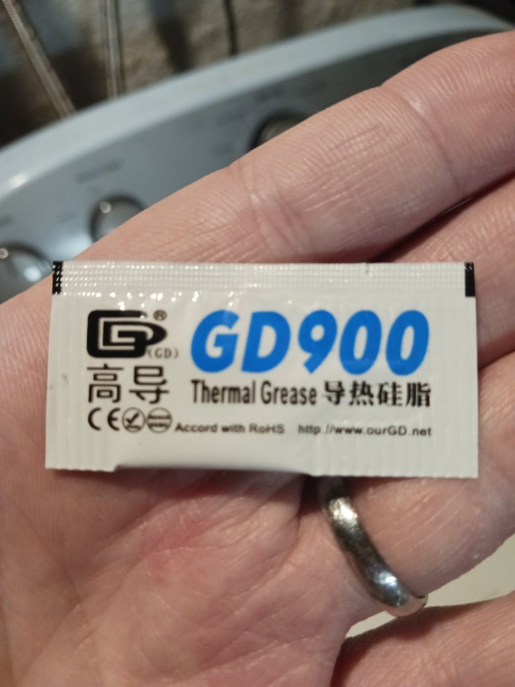 Thermal Paste for CPU GPU 5 packets GD900 Free Shipping