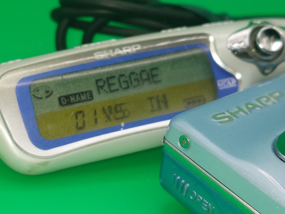 Rare blue Sharp MD-MT770 Minidisc Player/Recorder incl. Controller