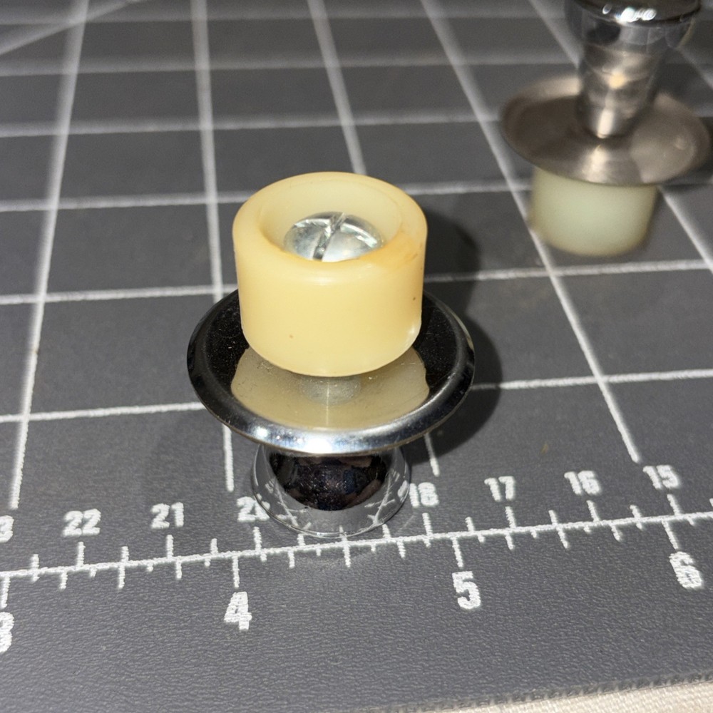 Lot 4 Vintage Retro MCM Chrome Cabinet Drawer Pulls Knobs With Spacer/hardware