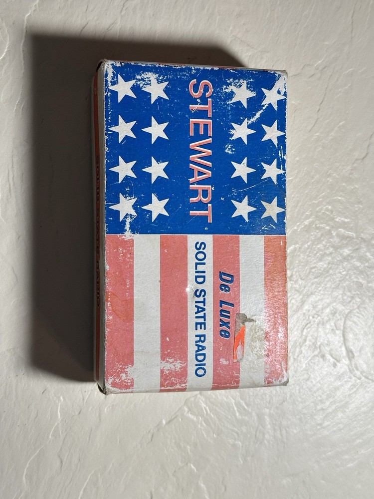 Stewart De Luxe Solid State Radio Vintage