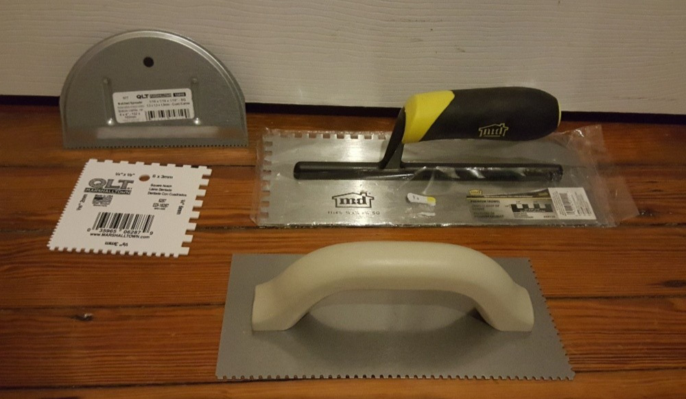 Assorted 4 Hand Notched Trowels - brand new
